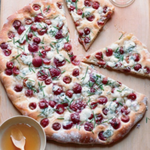 Rosemary Flatbread with Blue Cheese, Grapes and Honey