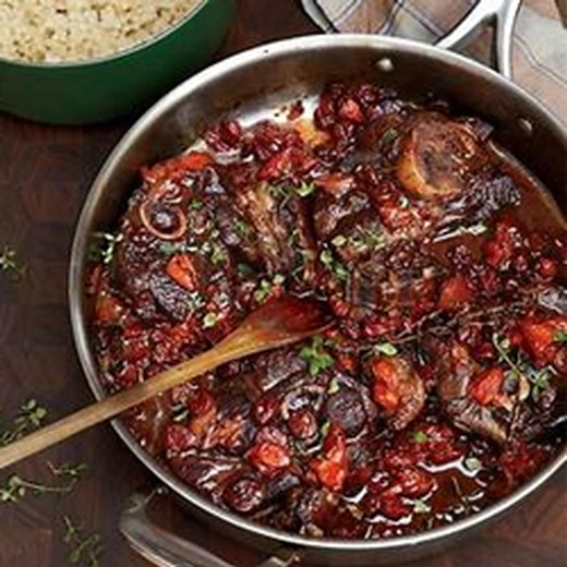 Zinfandel Braised Lamb Chops with Dried Fruit